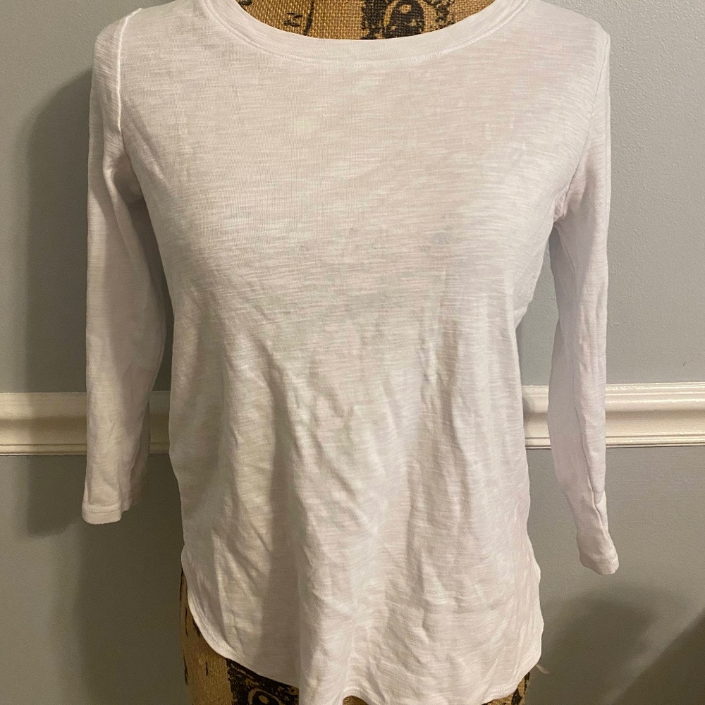 Tommy Bahama women's white long sleeve shirt